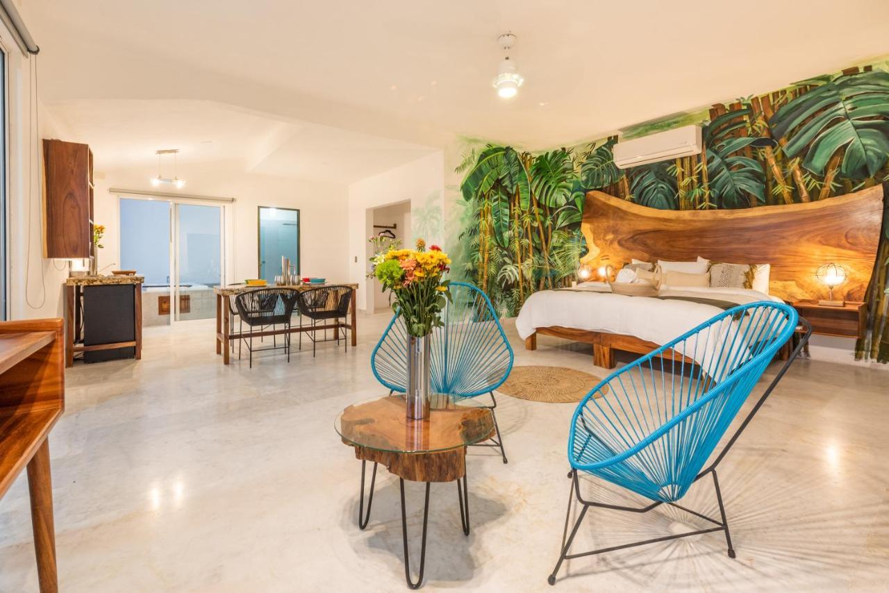 La Casa Blanca Aparthotel Puerto Vallarta Buitenkant foto