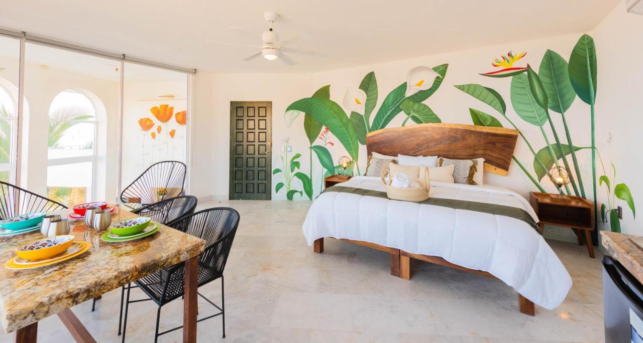 La Casa Blanca Aparthotel Puerto Vallarta Buitenkant foto